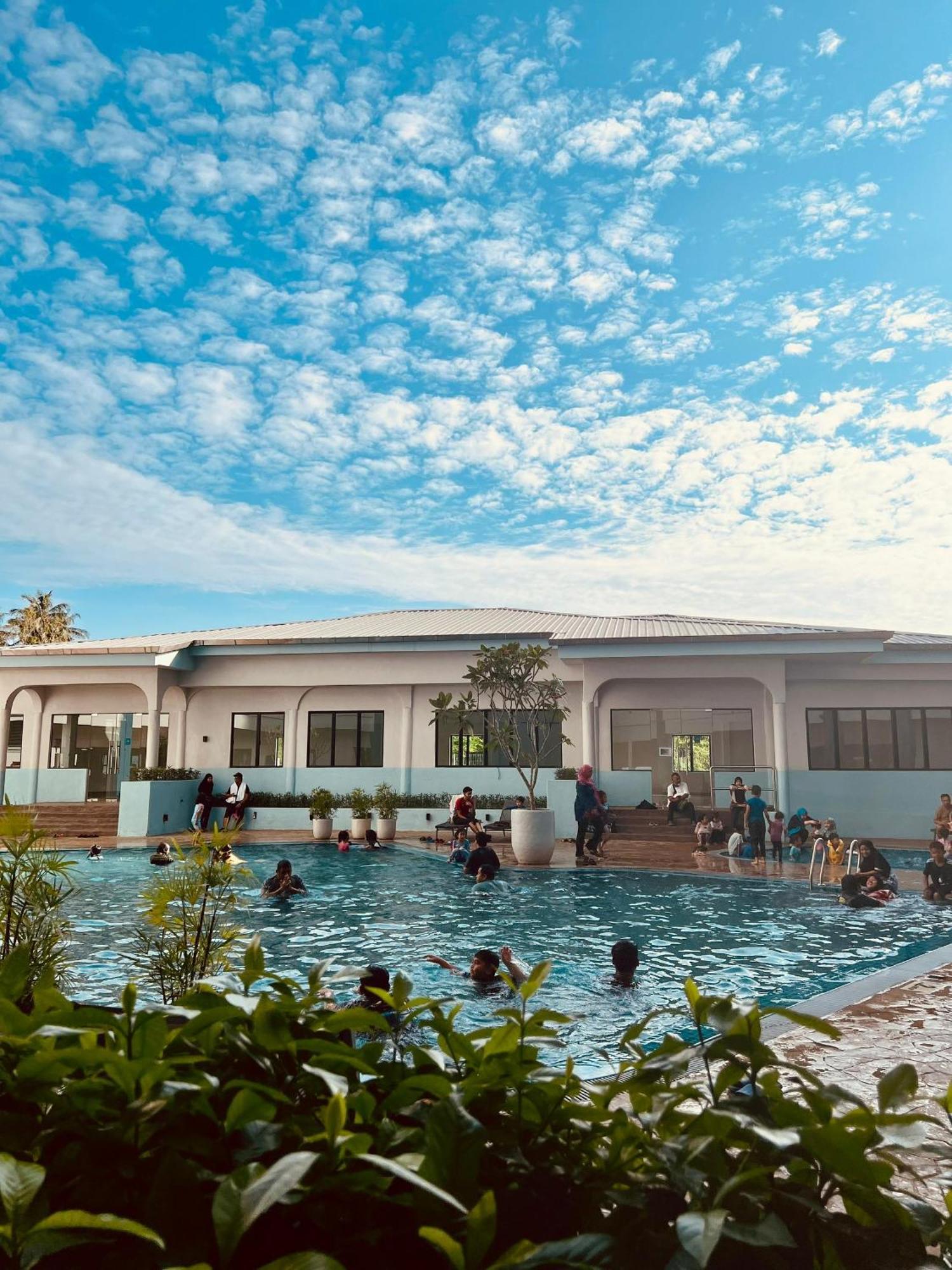 Mutiara Melaka Beach Resort Condominium,Pantai Puteri Melaka ภายนอก รูปภาพ